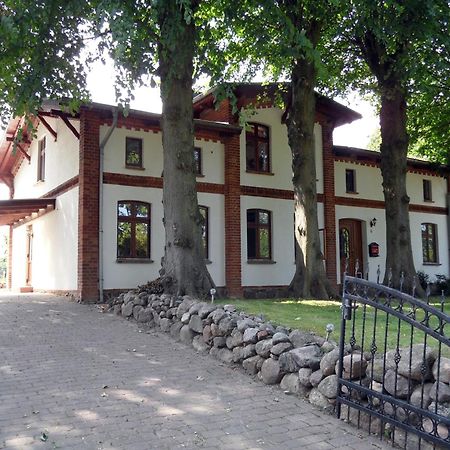 Komfortable Ferienwohnung "Vier Linden", Ruhige Doerfliche Lage, 20 Min Zur Kueste Kirch Mulsow Ngoại thất bức ảnh